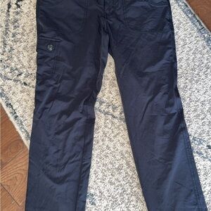 REI Women’s Dark Blue Cargo Pants